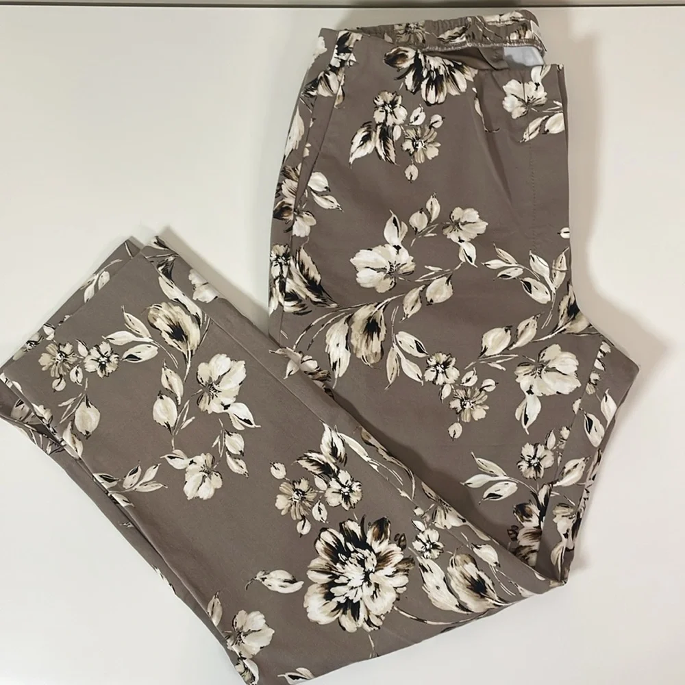 J.JILL Floral Print Pull-On Pants Sz 10 Taupe Neutral Stretch Ankle‎ Trousers - Picture 8 of 10
